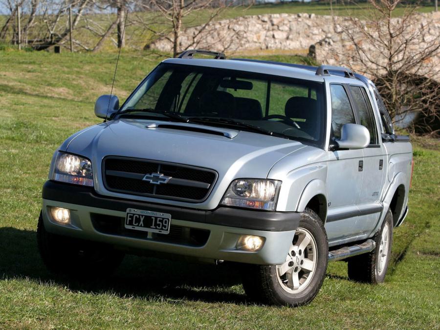  Chevrolet S-10 Crew Cab 2005 года  (BR) (фото 7 из 14)
